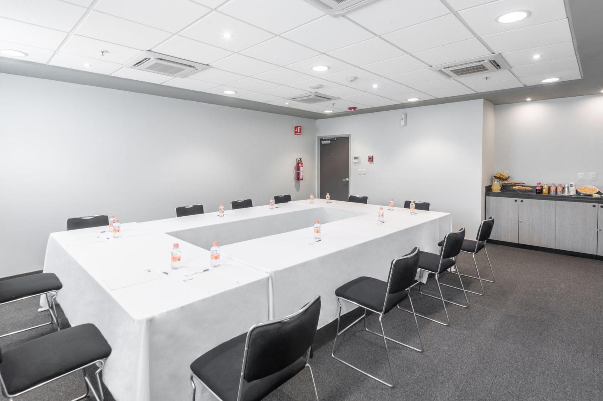 Hotel Express Junior By Marriott