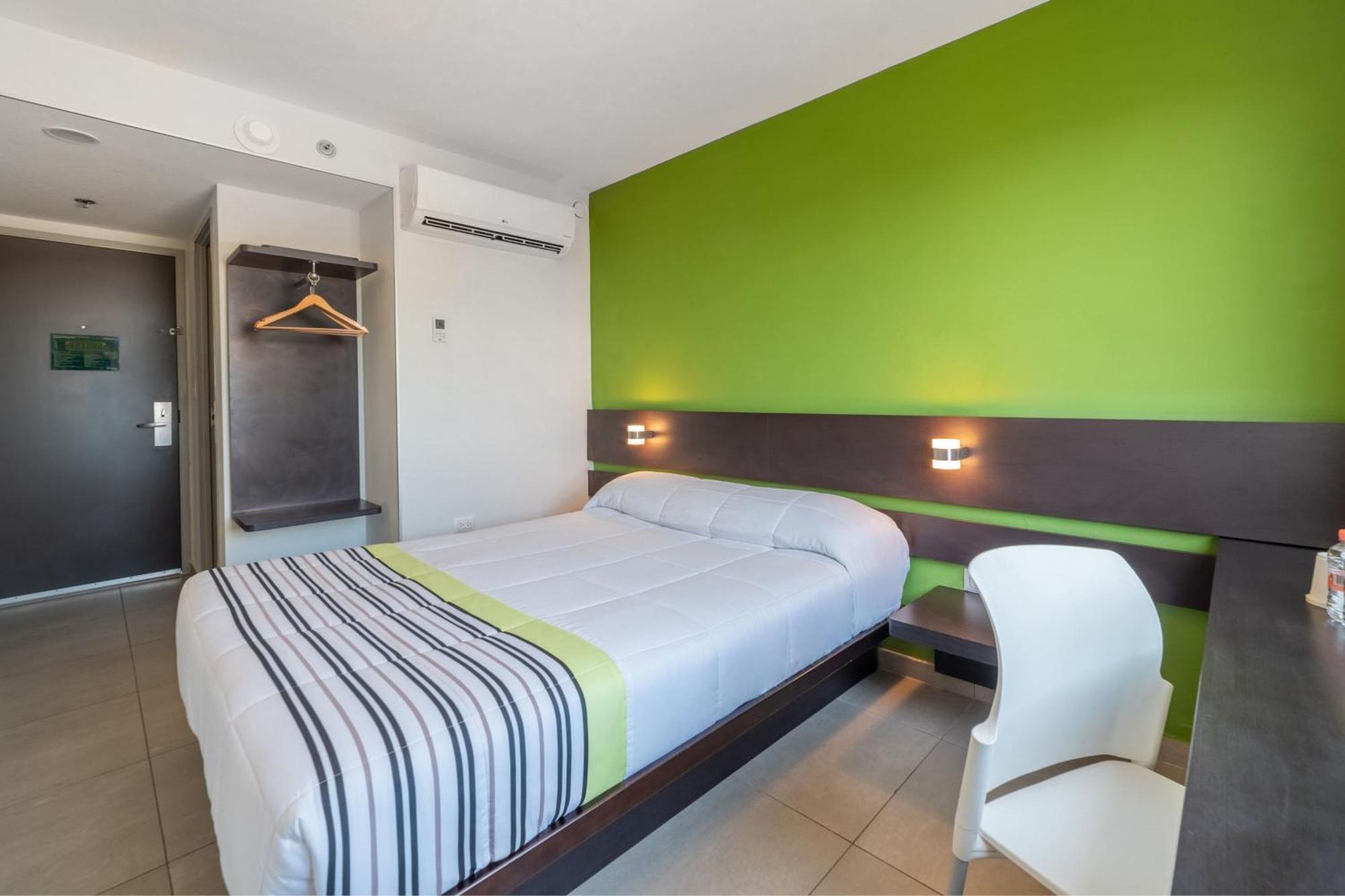 Hotel Express Junior By Marriott