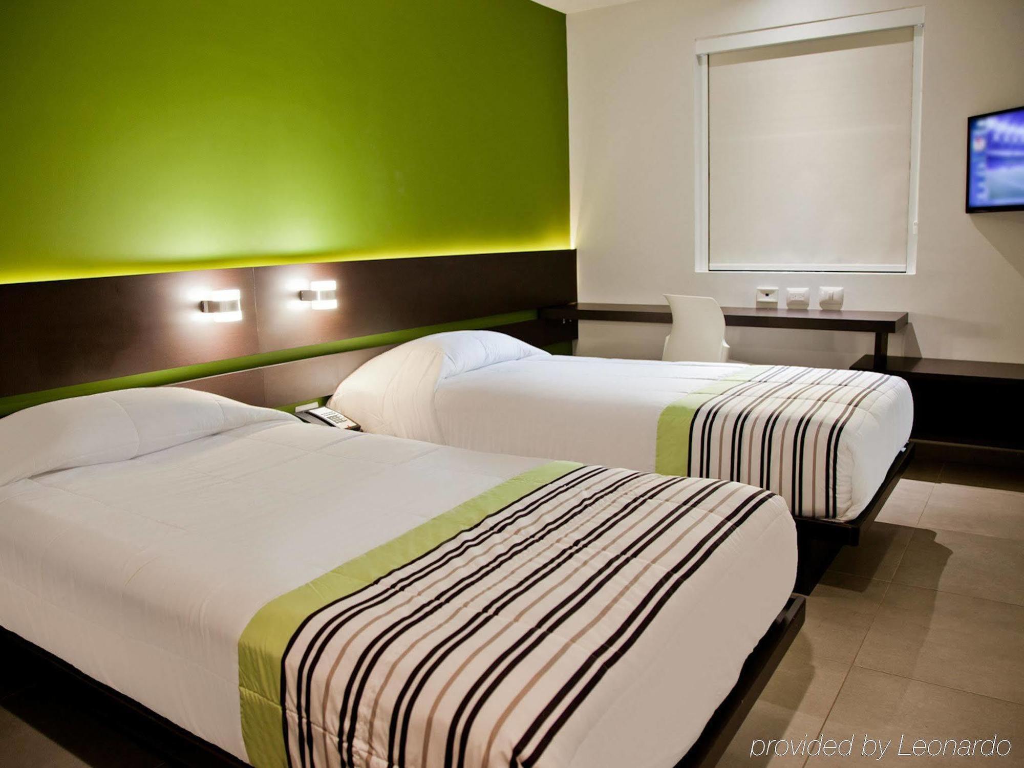 Hotel Express Junior By Marriott